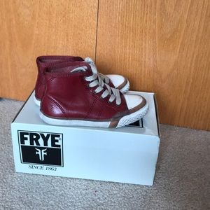Frye size 8 high top leather toddler shoe